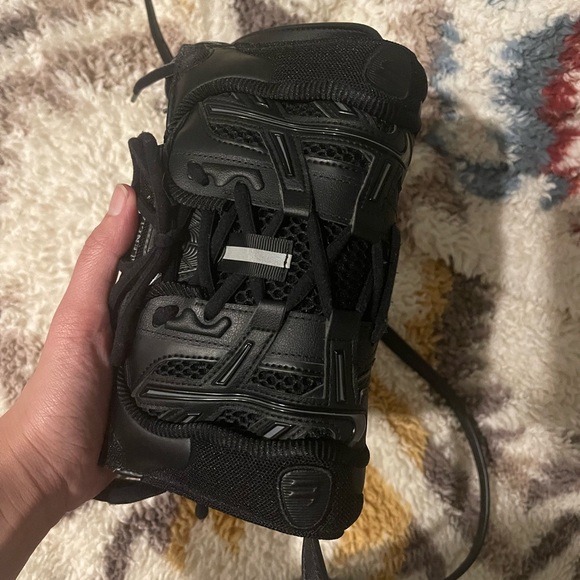 Balenciaga x Adidas Snakehead Crossbody - Picture 2 of 8